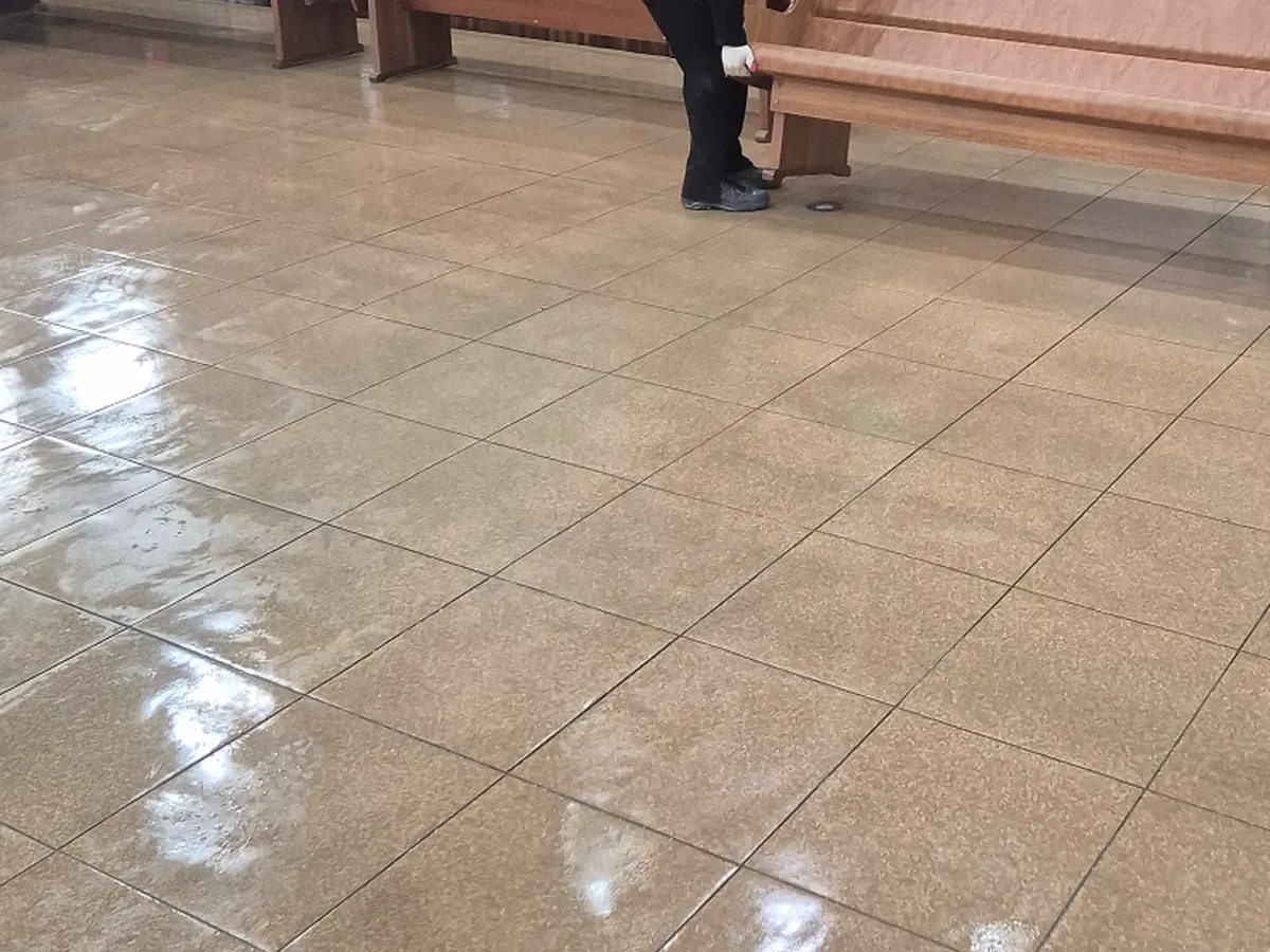 양구군 방산면 예배당 방송실 장비 주변 정밀 위생청소 사례 - 행진크린